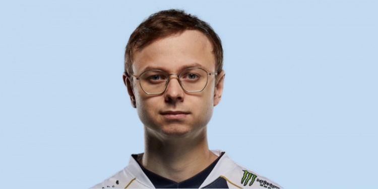 PSG轻取BRO，Perkz完成史诗逆转宿命之战入围赛，成为赛场最大亮点的简单介绍